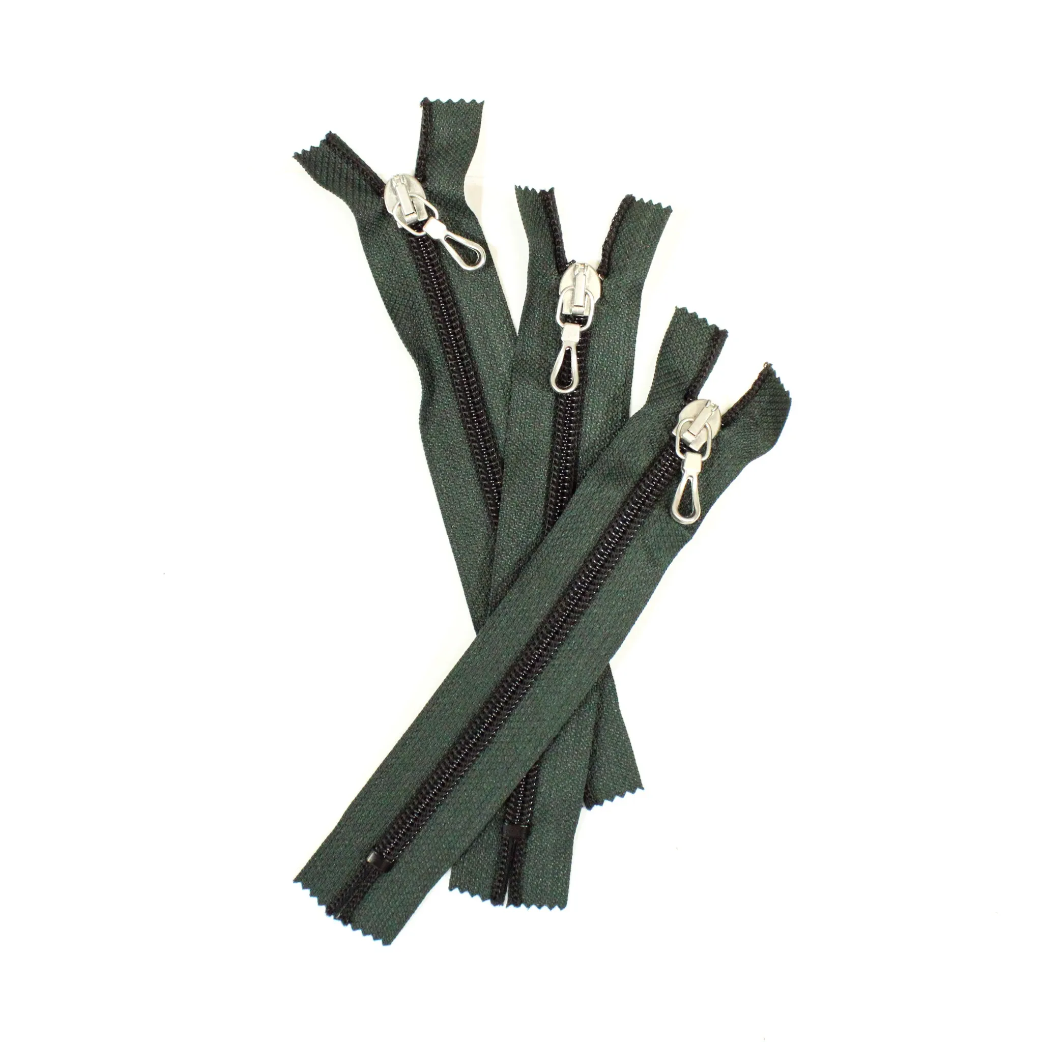 6" METAL PULL NYLON ZIPPERS (2 COLORS)