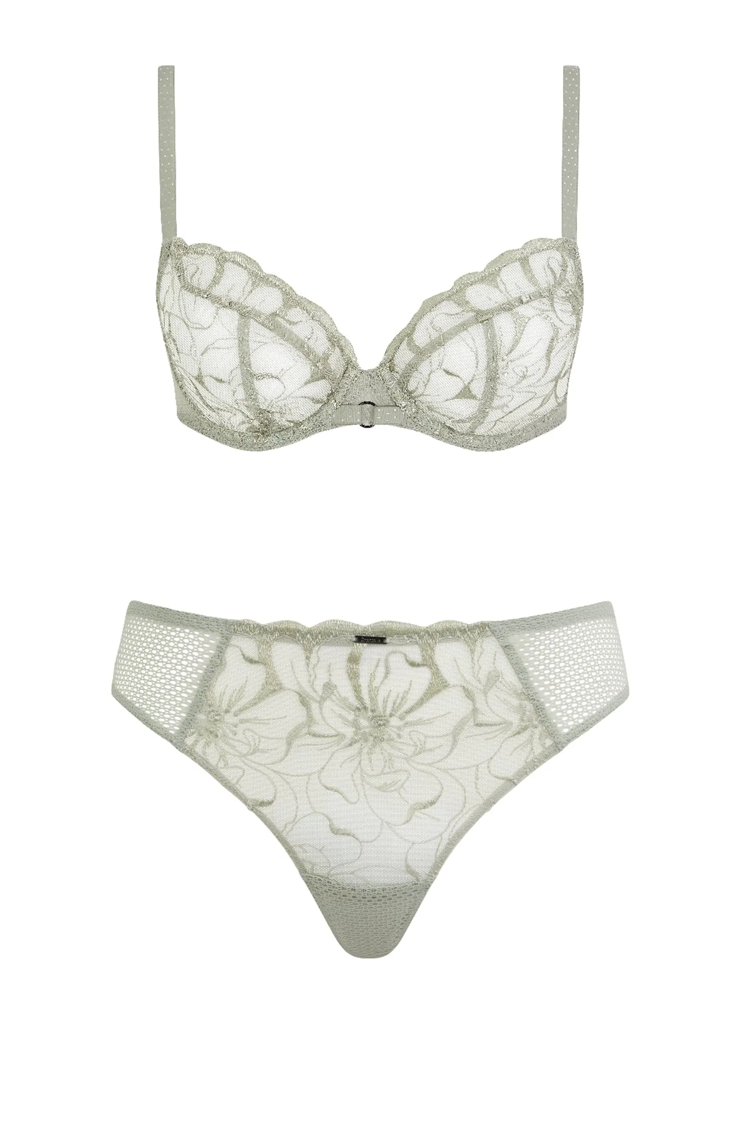 Fleurs Covering Underwire Bra and Tanga Set