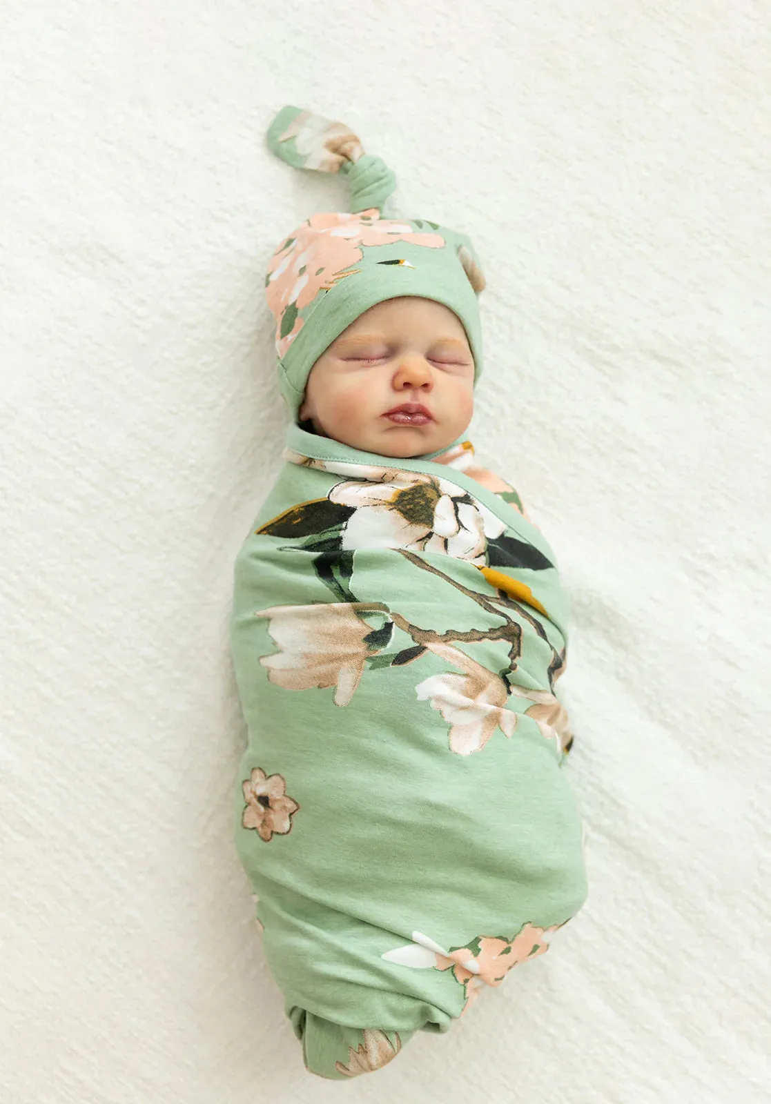 Gia Robe & Newborn Swaddle Set & Dad T-Shirt