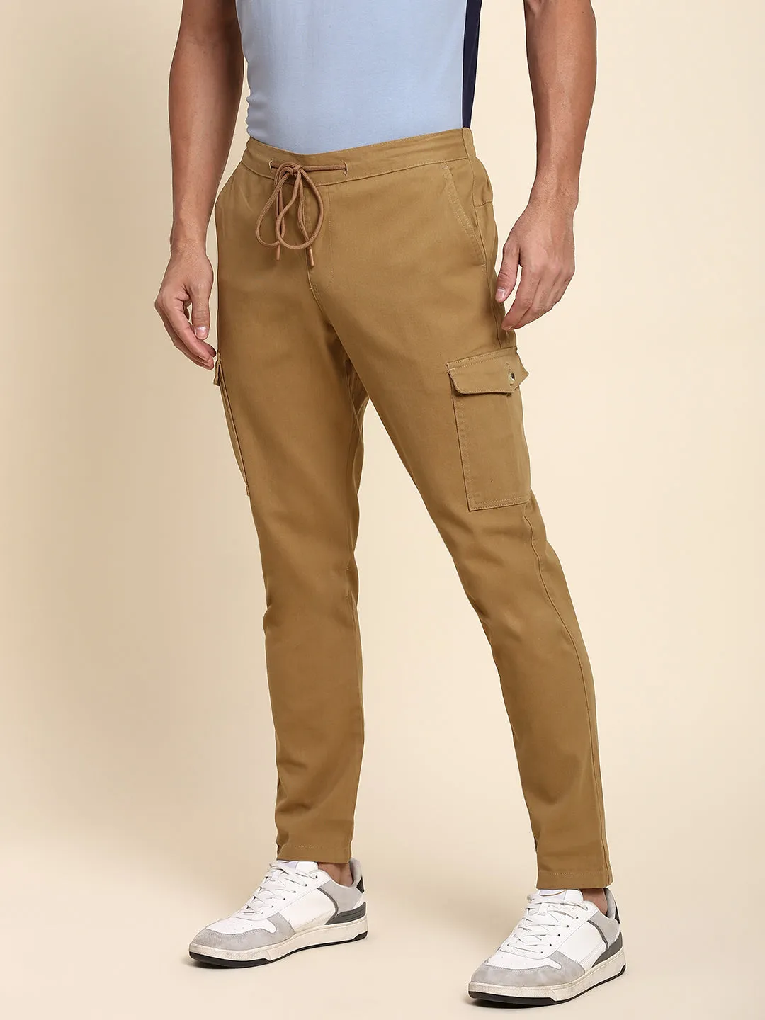 Men's Khaki Cargo Comfortable Bottomwear With Smart Casual Look