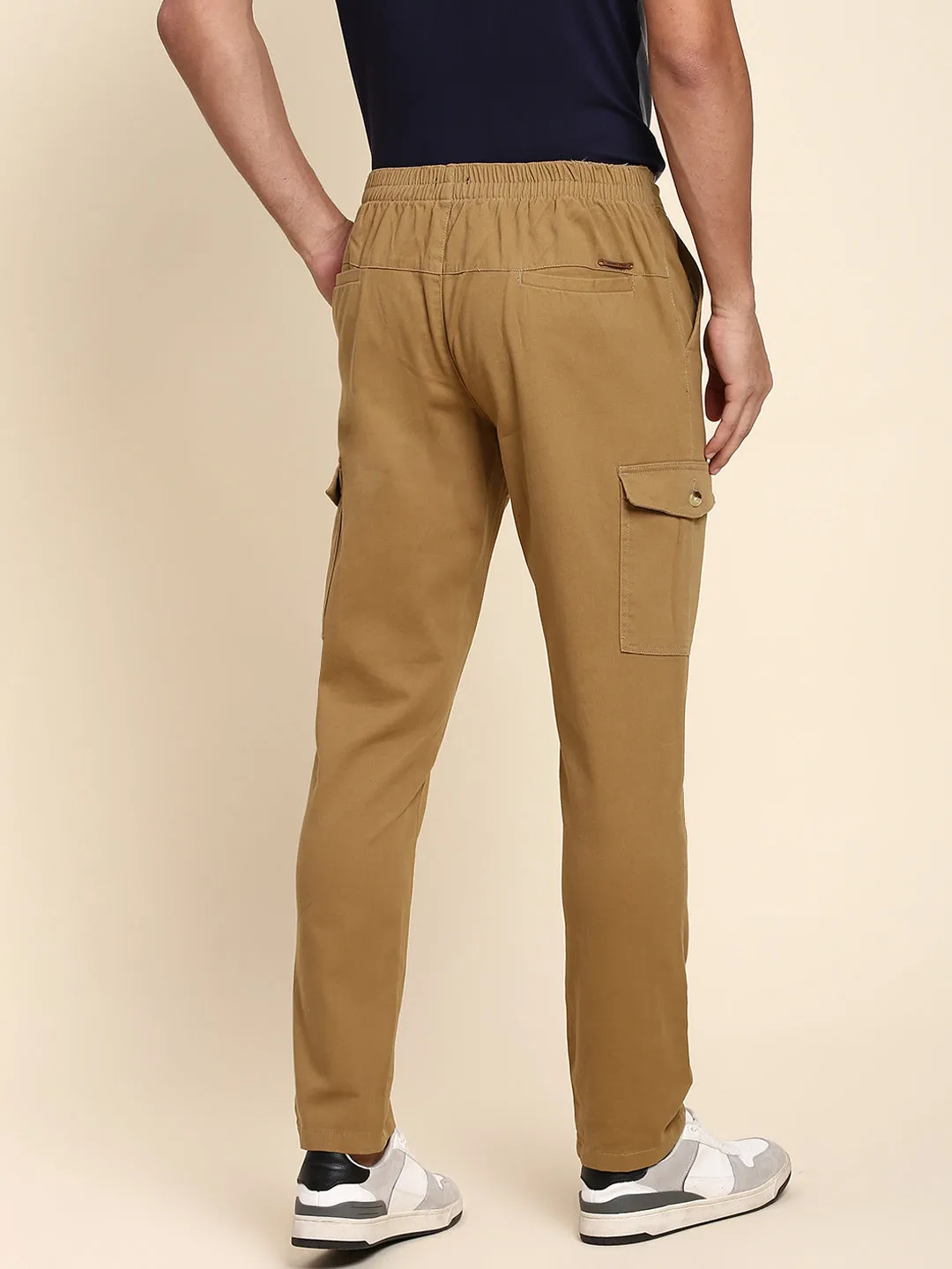 Men's Khaki Cargo Comfortable Bottomwear With Smart Casual Look