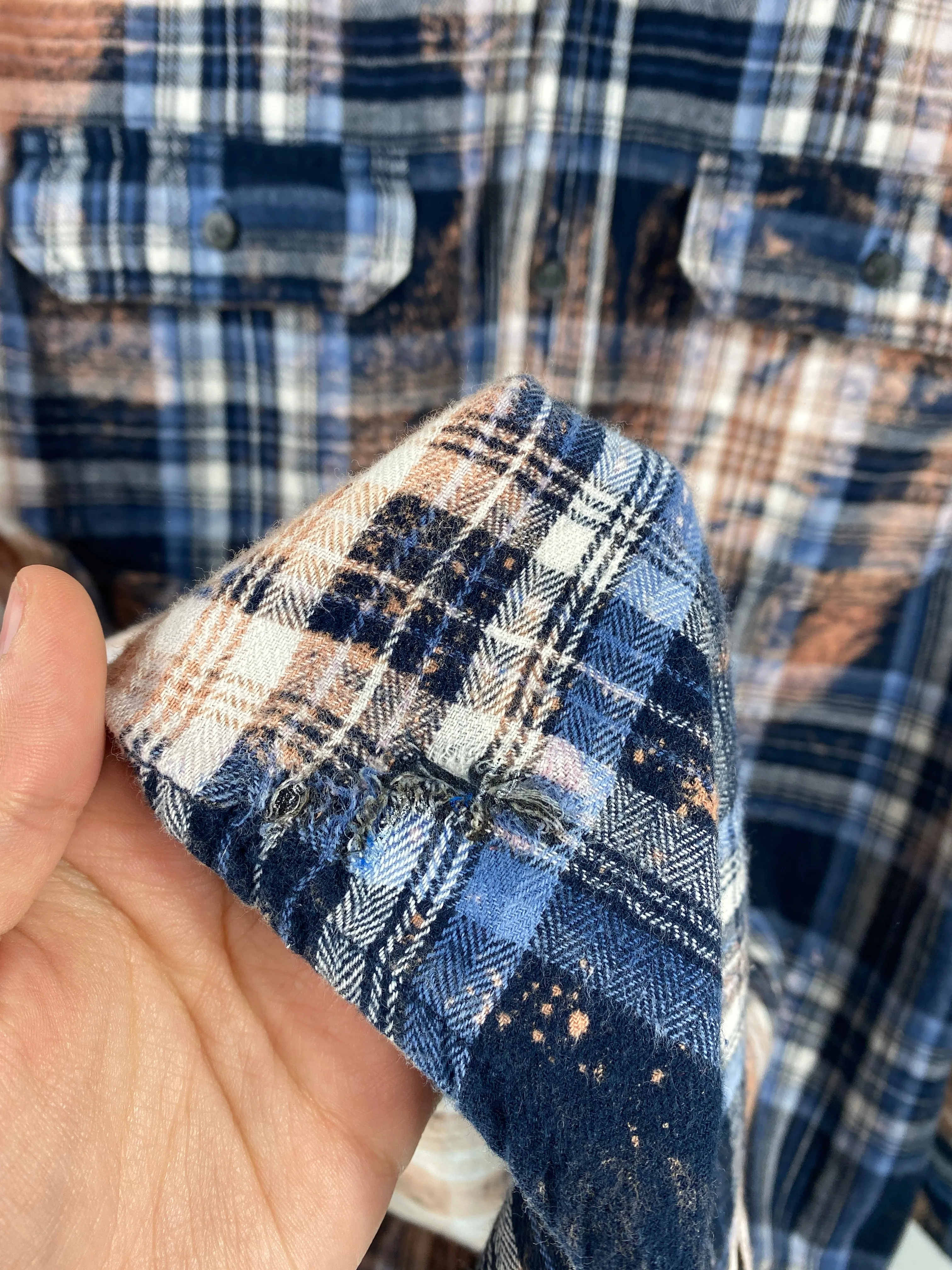 Vintage Grunge Navy Blue, Rust and White Flannel Size Large